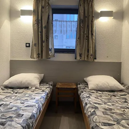 Altineige - Location: Joli De 26m2 Est Situe Au 6eme Etage Mae-9048 * Val Thorens